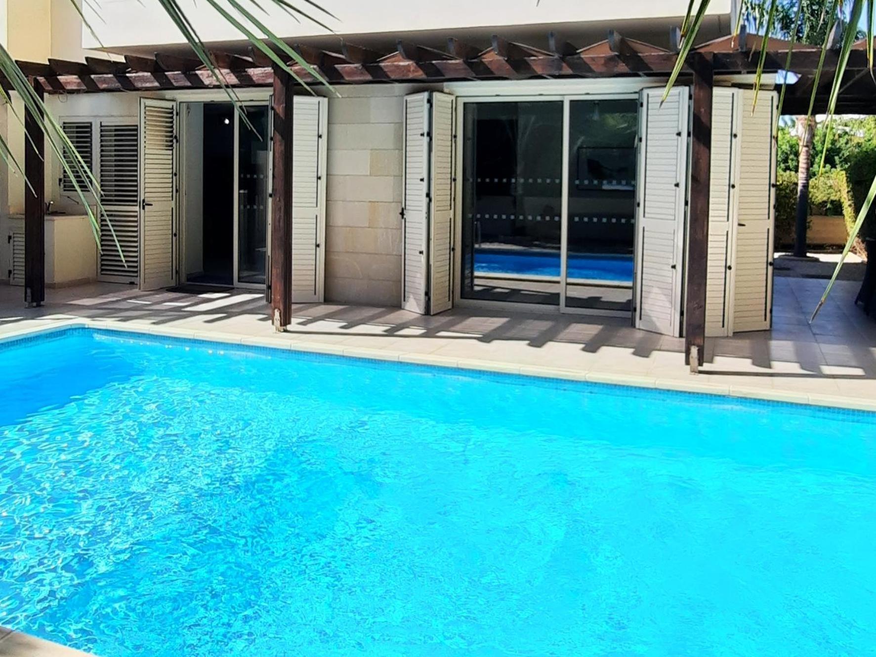 Villa Larnaca Bay Resort Voroklini Exterior photo